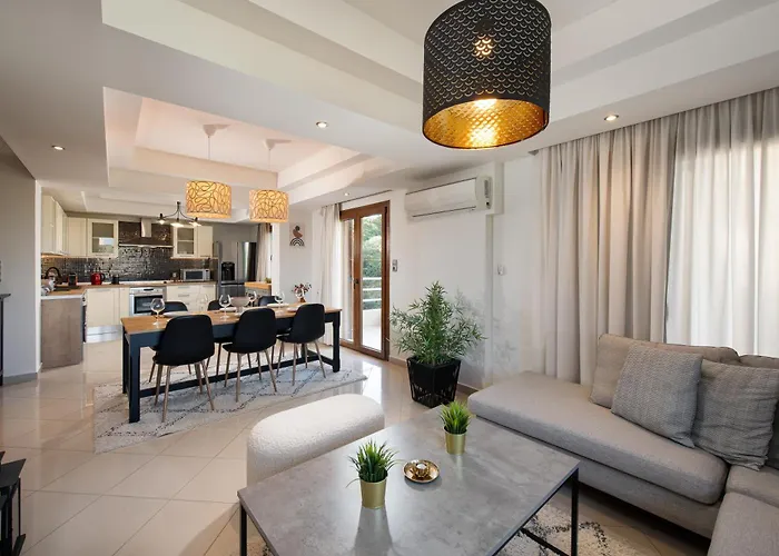 Dora 3 Bedroom Rhodes City